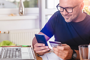 Credit and Debit Card Issue Number – Do I need to accept it?